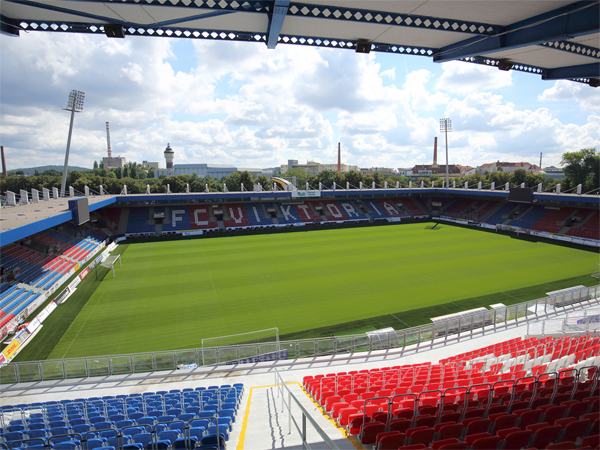 DOOSAN ARÉNA / PLZEŇ DOOSAN ARÉNA