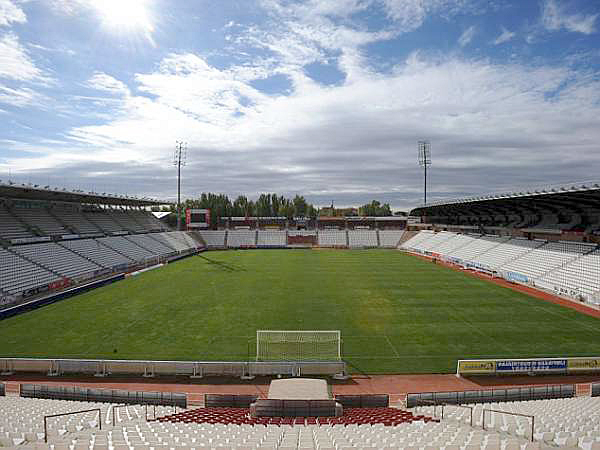 ESTADIO CARLOS BELMONTE