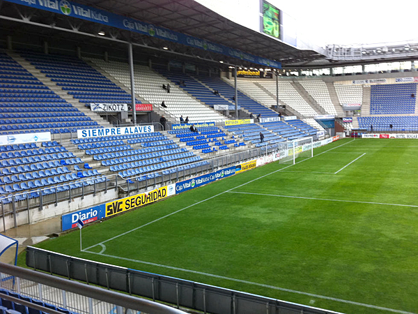 ESTADIO DE MENDIZORROZA