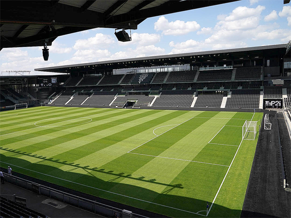 STADE RAYMOND-KOPA