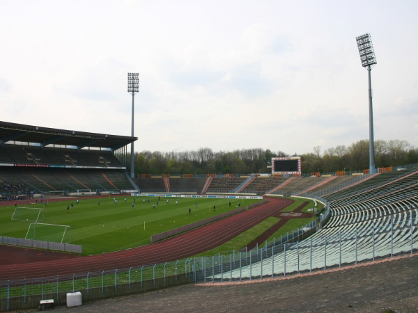PARKSTADION