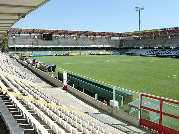 STADIO DINO MANUZZI