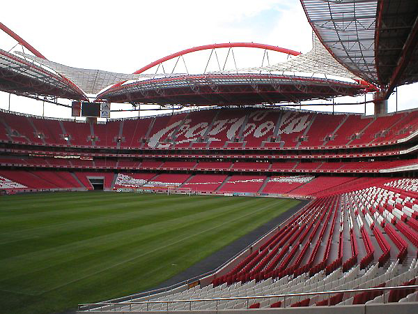 ESTÁDIO DO SPORT LISBOA E BENFICA (DA LUZ)