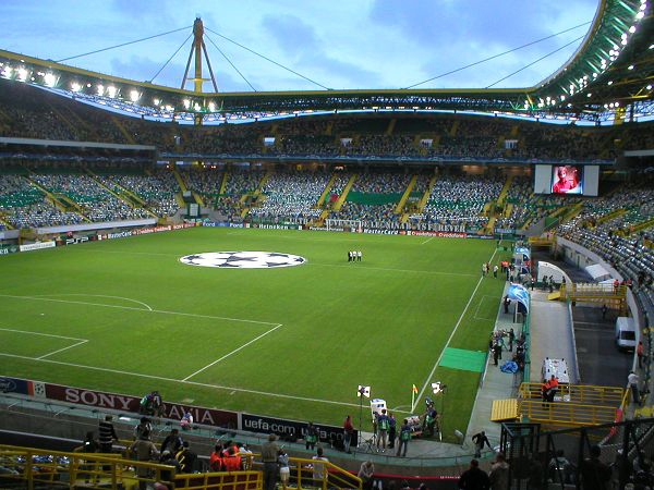 ESTÁDIO JOSÉ ALVALADE